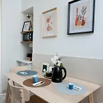 Tuscoliving - Metro A Numidio Quadrato 15 Minuti Centro דירה *